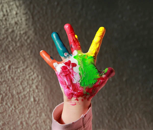 Şirin küçük kız.