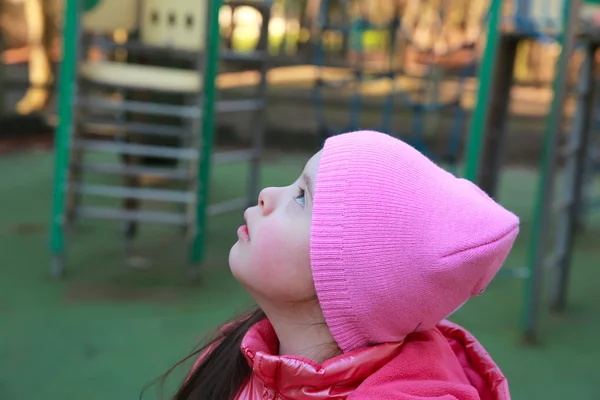 Cute little girl — Stock Photo, Image