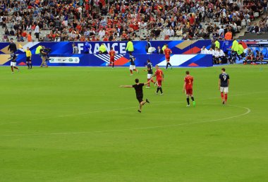 Futbol futbol: Fransa v Belçika maçı, Stade de France, 7 Haziran 2015