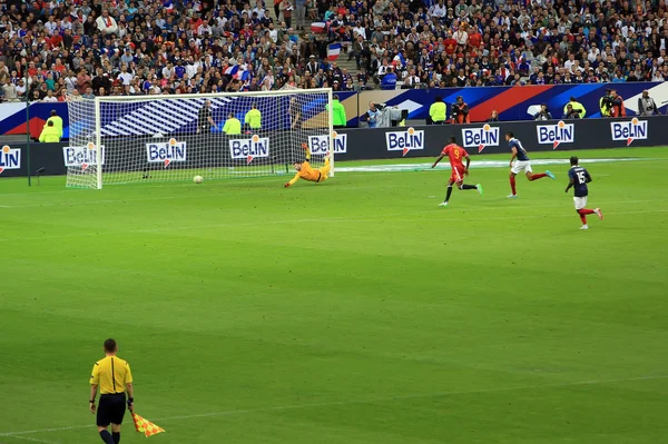 Fútbol: Francia contra Bélgica En el Stade de France, 7 de junio de 2015 —  Fotos de Stock