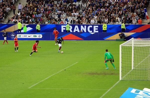 Fútbol: Francia contra Bélgica En el Stade de France, 7 de junio de 2015 —  Fotos de Stock