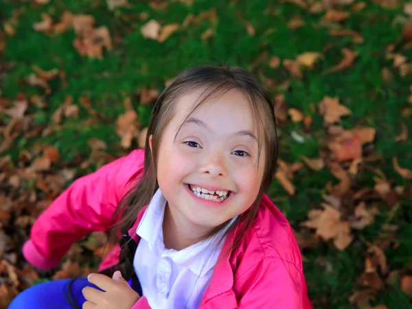 Retrato de menina bonita — Fotografia de Stock