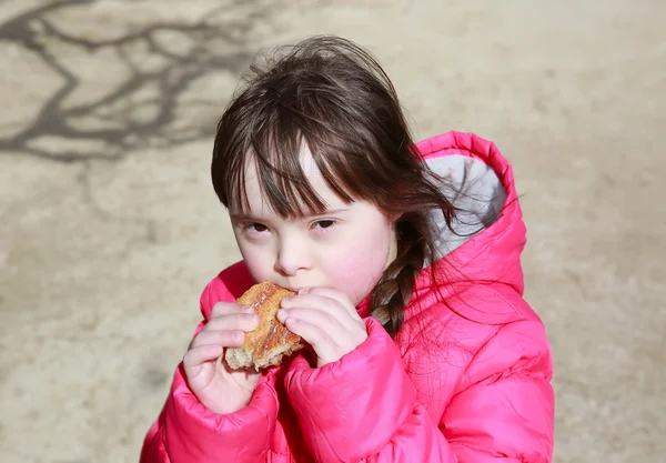 Portrait Girl Eating Baguette — Stock Photo, Image