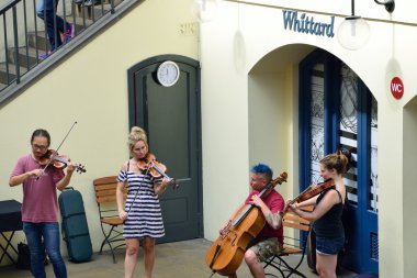 String Quartet Convent Bahçe Merkezi piazza busking