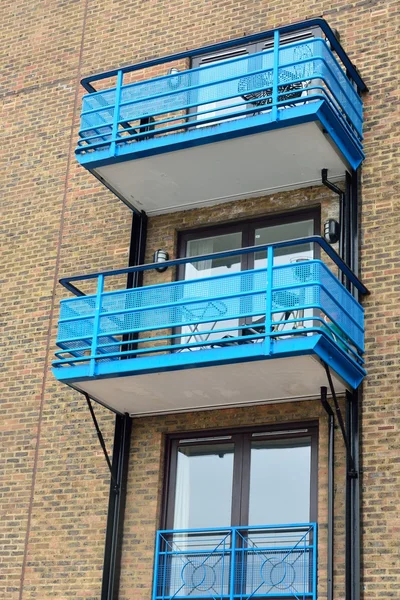 Blauer Flachbalkon — Stockfoto