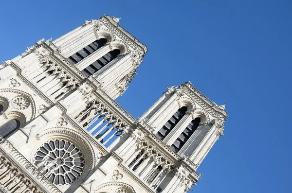Torre di Notre Dame ad angolo — Foto Stock