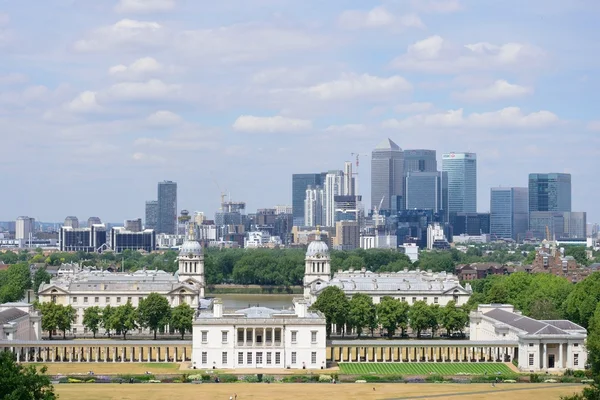 Canary Wharf från Greenwich Observatory — Stockfoto