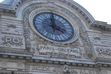Musée d'Orsay saat