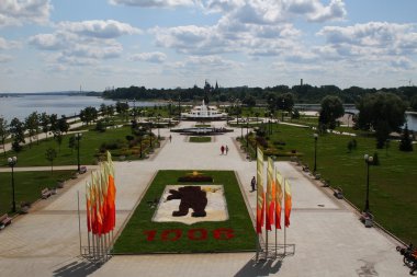 Yaroslavl Volga ve Kotorosl izdiham bir oku. Yaroslavl, Rusya Federasyonu