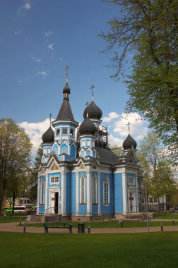 Kilise, Tanrı'nın kutsal kişilerin resmi içinde Druskininkai anası