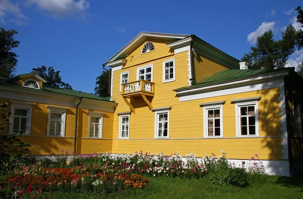 Manor house. Rezerwy Muzeum Puszkina "Boldino". Rosja — Zdjęcie stockowe