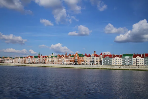 Embankment Brujas en Yoshkar-Ola. Rusia — Foto de Stock