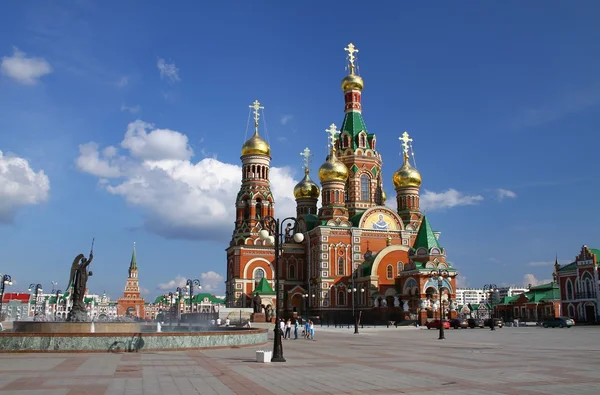 Catedral de la Anunciación en Yoshkar-Ola. Rusia, Mari El — Foto de Stock