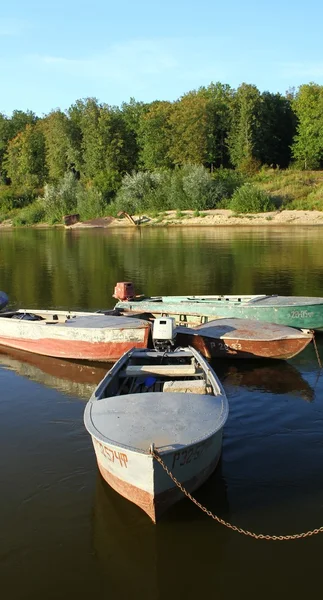 Fishing boats on the river Sura. Russia — Stock Photo, Image