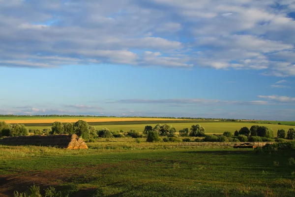 Krajobrazu wiejskiego w Rosji — Zdjęcie stockowe