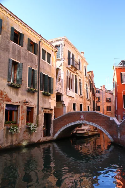 Canal em Veneza, Italia — Fotografia de Stock