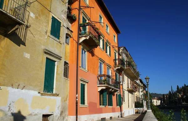 Emprunt de la rivière Adige à Vérone. Italie — Photo