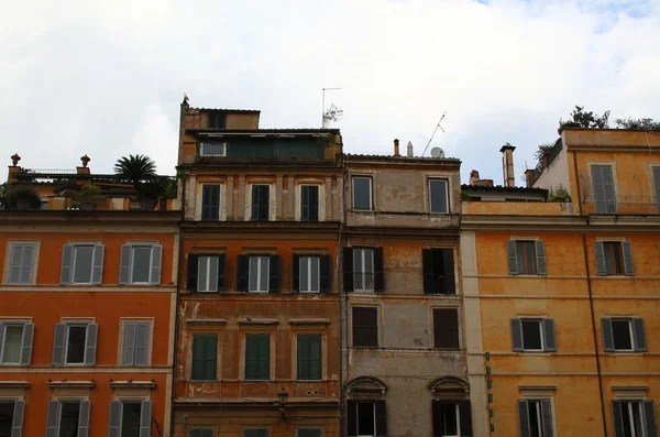 Façades de bâtiments à Rome — Photo