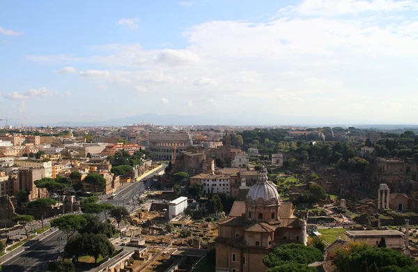 ローマ - 都市の一般的なビュー — ストック写真