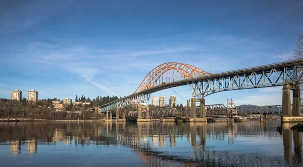 Ponte e binario ferroviario di Pattullo, New Westminster — Foto Stock