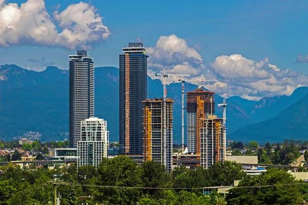 Nueva Construcción Edificios Gran Altura Ciudad Burnaby Sitio Construcción Centro — Foto de Stock