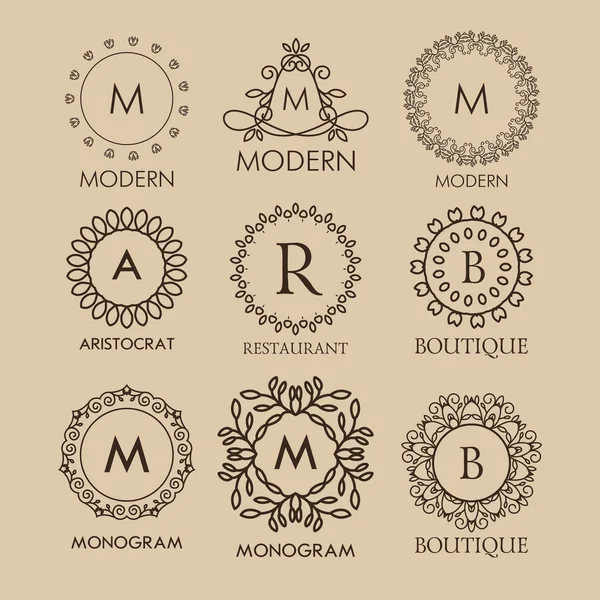 Ensemble de monogrammes simples et élégants — Image vectorielle