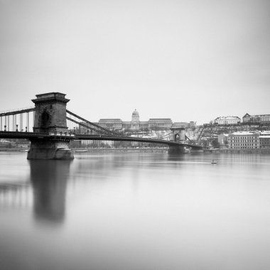 Zincir köprü ve Kraliyet Sarayı, Budapeşte - Macaristan