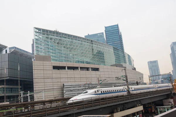 Tokyo Jepang Desember 2015 Forum Internasional Tokyo Dengan Shinkansen Stasiun — Stok Foto