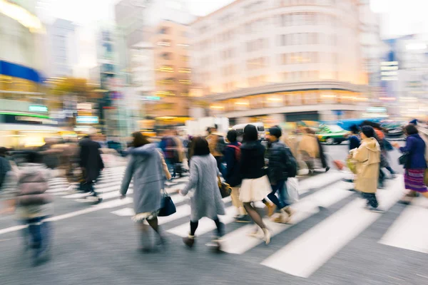 Tokyo Giappone Dicembre 2015 Gente Precipita Nel Cuore Del Quartiere — Foto Stock