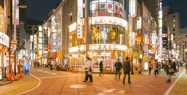 Токио Япония Января 2016 Вид Улицу Nishi Shinjuku Shopping Street Стоковая Картинка
