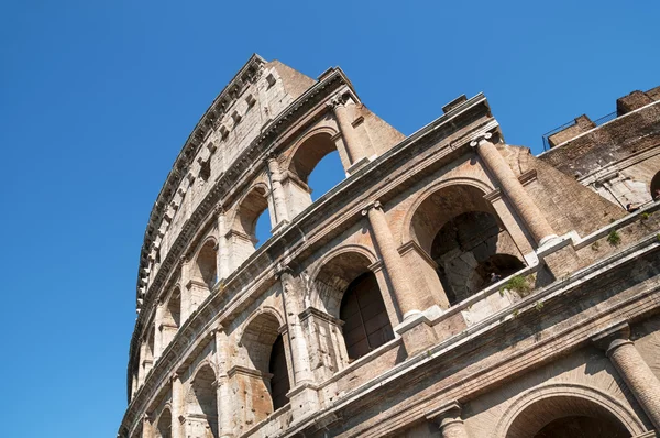 Колизей, Рим - Италия — стоковое фото