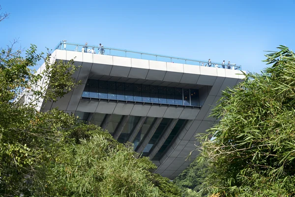 Turistas en Victoria Peak en Hong Kong . —  Fotos de Stock