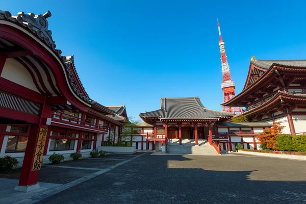 Храм Зодзё-дзи в Токио, Япония . — стоковое фото