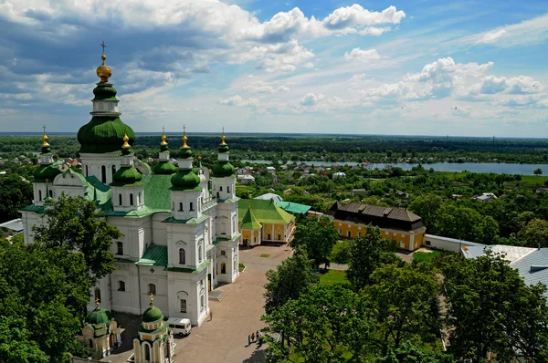 Holy Trinity Monastery in Chernihiv, Ukraine, view from above. 1069 year, 11th century — Stock Photo, Image