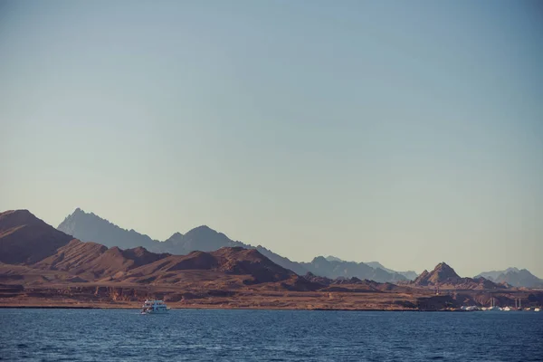 Paisagem Litoral Mar Vermelho Com Montanhas Egito Fundo — Fotografia de Stock