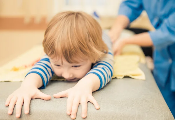 Terapia di massaggio — Foto Stock