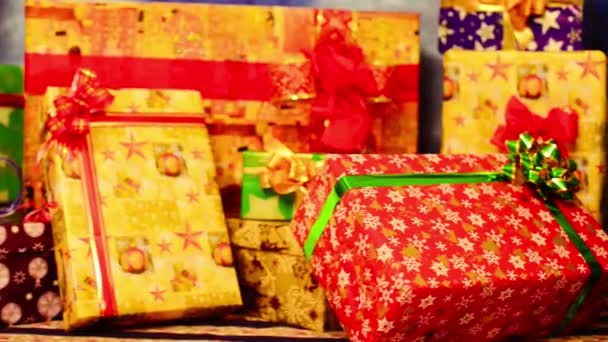 Bunte Geschenke mit Schleifen und Schleifen — Stockvideo