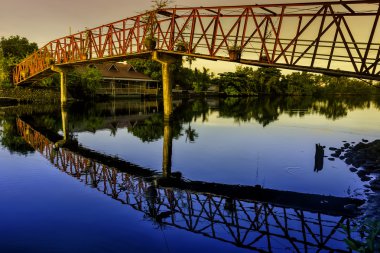 Sunrise asma köprü