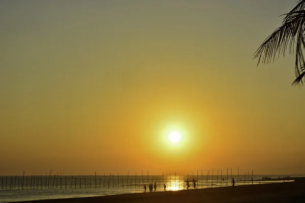 Vissersdorp zonsondergang — Stockfoto