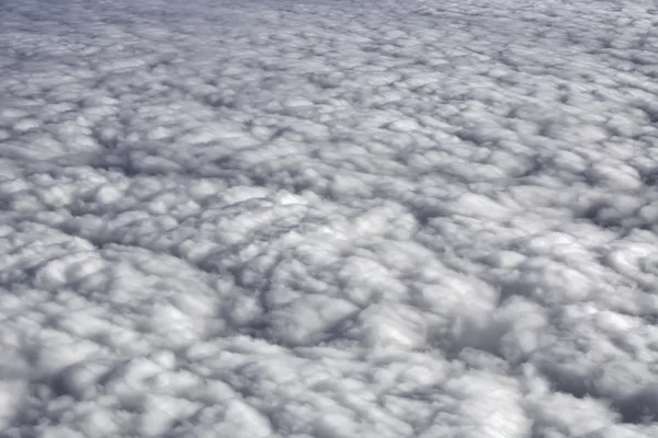 Deszcz puszyste chmury — Zdjęcie stockowe