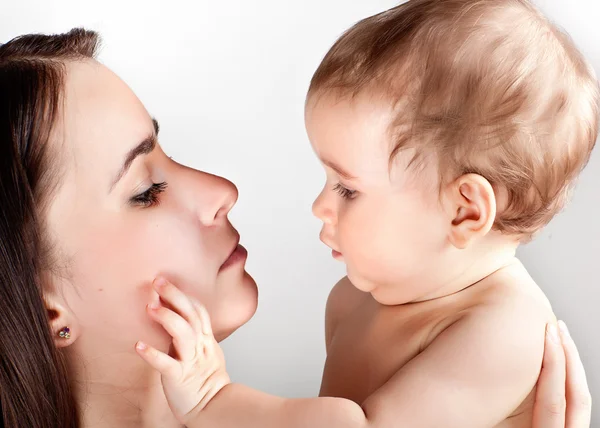 Une mère et un enfant — Photo