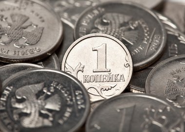 Bir kuruş paraları arka plan üzerinde