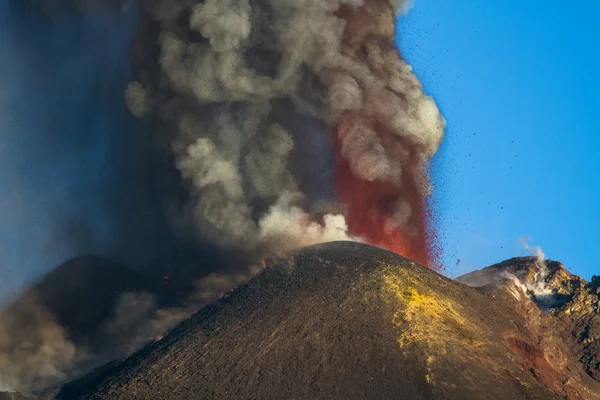 Erupção do vulcão etna — Fotografia de Stock