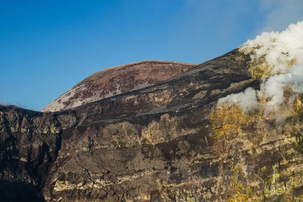 Csúcstalálkozó kráter az Etna vulkán — Stock Fotó