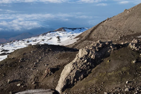 Cráteres de la cumbre del volcán Etna — Foto de Stock