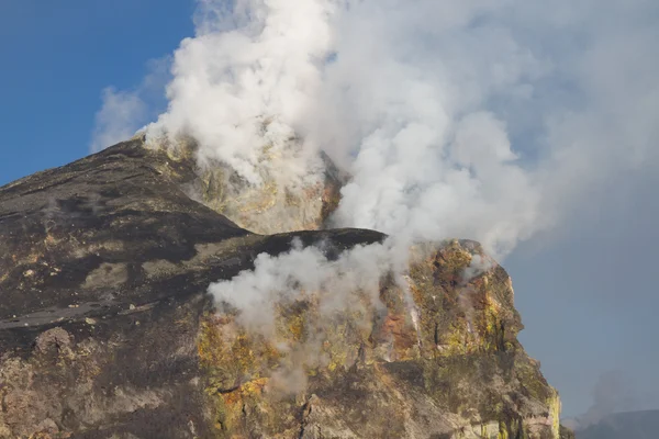 Csúcstalálkozó kráter az Etna vulkán — Stock Fotó