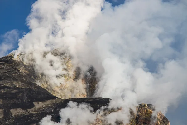 Crateras de cume do vulcão Etna — Fotografia de Stock