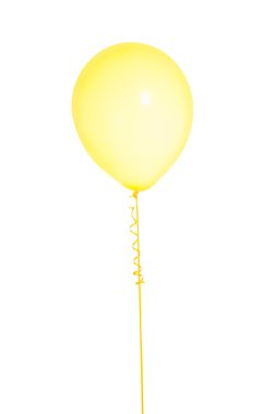 İzole tek sarı helyum balonu