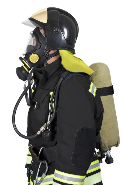 Feuerwehrmann unter Atemschutz — Stockfoto