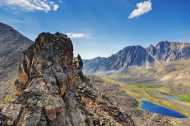 En yüksek dağ spor pası görüntüleyin. Doğu Sayan
